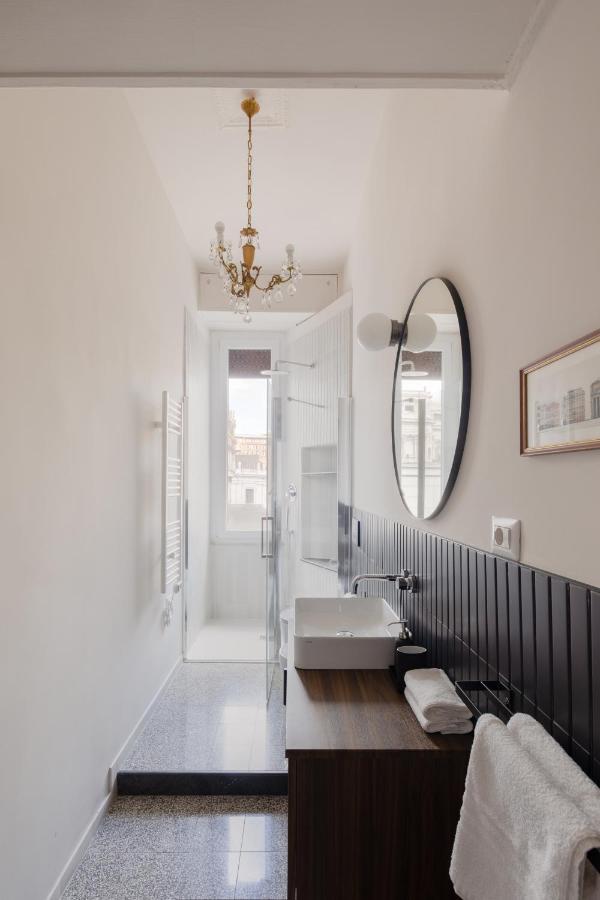 New With Amazing View Of S Peter's Dome Apartment *