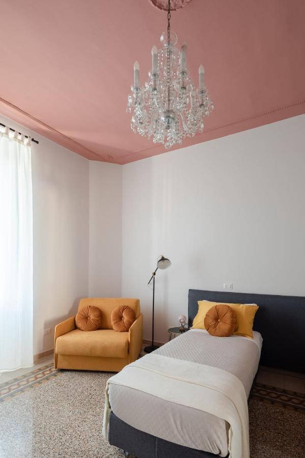 New With Amazing View Of S Peter's Dome *